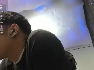 Chaturbate Live Porn of jheidertwink