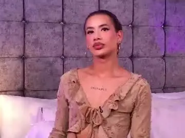 Chaturbate Live Porn of lyadumont