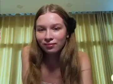 Chaturbate Watch Live Sex Cams of adorielle