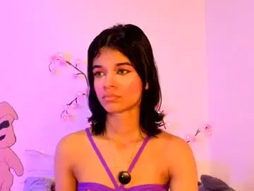 Chaturbate Nude Webcam of luna_bella_23