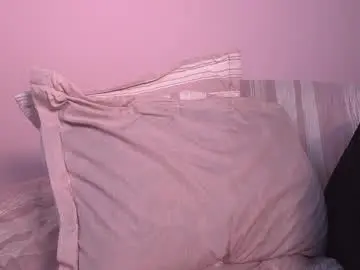 Chaturbate Free Live Porn of yahaira_26