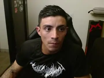 Chaturbate Live Sex Cam of _schnnneider_