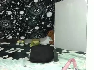 Chaturbate Free Porn Cam of isis_fem_
