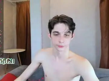 Chaturbate Best live sex cam show of aaron_bang