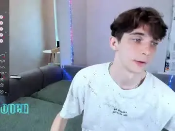 Chaturbate Watch Live Sex Cams of aaron_bang