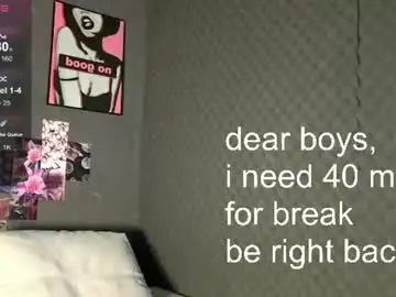 Chaturbate Free Live Porn of fluffy_cloude