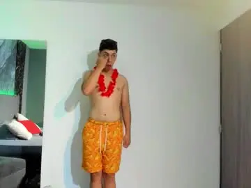 Chaturbate Adult Webcam of hot_summer_boy