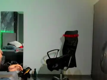 Chaturbate Live Sex of hot_summer_boy