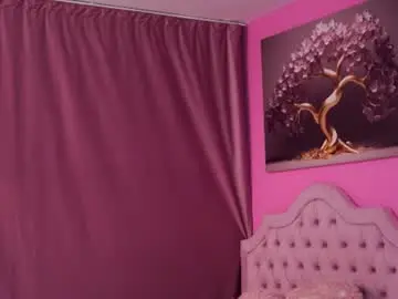 Chaturbate Free Porn Cam of larabrynn