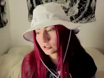 Chaturbate Live Sex Cam of mariagh_