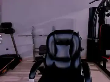 Chaturbate Adult Video Chat of mialaurence_