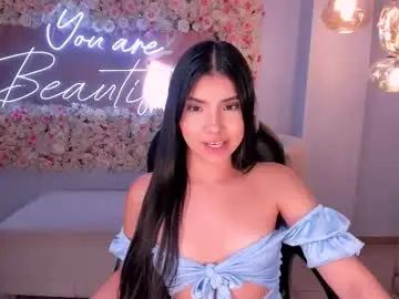 Chaturbate Best Webcam of mialaurence_