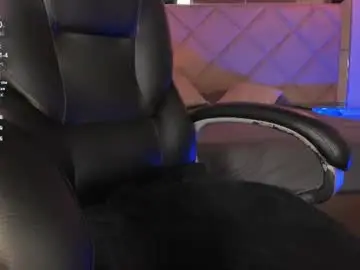 Chaturbate Free Live Porn of mialaurence_