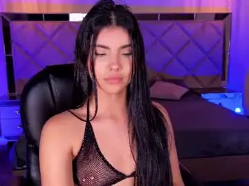 Chaturbate Best Webcam of mialaurence_