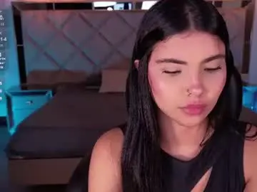 Chaturbate Sex Cam of mialaurence_