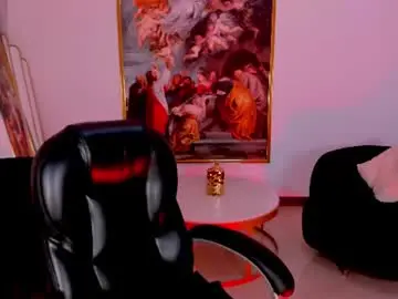 Chaturbate Live Sex Cam of mialaurence_