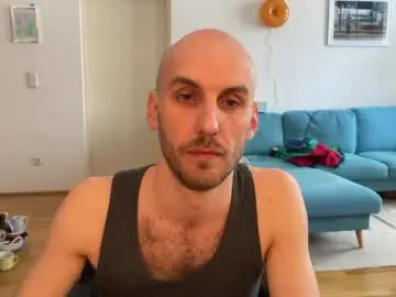 Chaturbate Nude Webcam of leonvampire