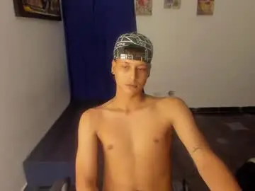 Chaturbate Free Porn Cam of thejoker_master222