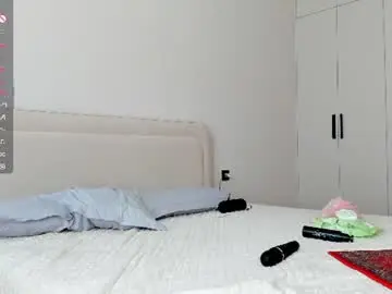 Chaturbate Watch Live Sex Cams of wow__lina