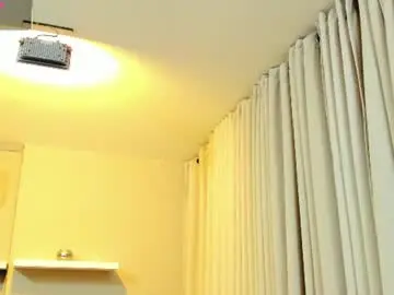 Chaturbate Free Live Porn of ailann_