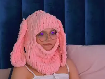 Chaturbate Live Sex of bellamarebelle