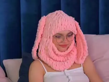 Chaturbate Sex Chat of bellamarebelle