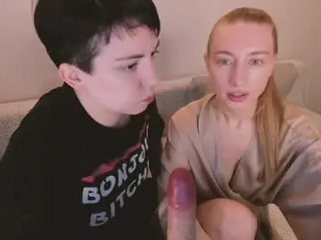 Chaturbate Sex Cam of secret_dreams_