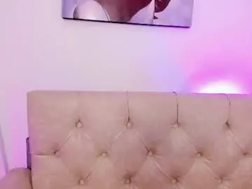 Chaturbate Live Sex Cam of _zoeluna_
