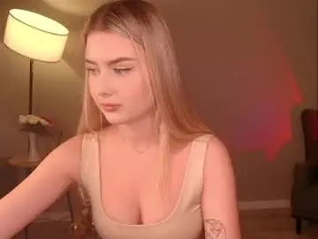 Chaturbate Adult Video Chat of cute18cute