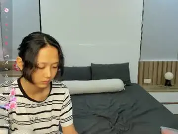 Chaturbate Adult Video Chat of little_yena