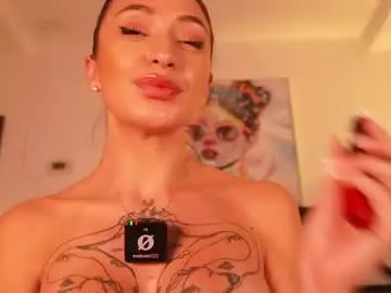 Chaturbate Watch Live Sex Cams of erikabee