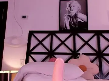 Chaturbate Sex Cam of erikabee