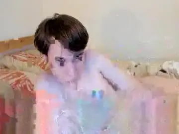 Chaturbate Live Sex Cam of leraimcute