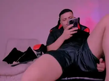 Chaturbate Watch Live Sex Cams of mathew_hot21