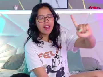 Chaturbate Live Sex Cam of sukirush