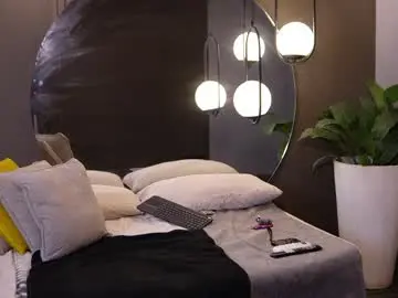 Chaturbate Sex Cam of ariaa_isabell