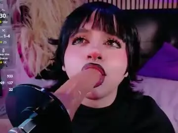 Chaturbate Live Sex of hiddenhotcake