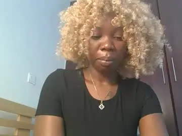 Chaturbate Free Porn Cam of carlyscoop