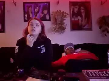 Chaturbate Sex Cam of evanschris2048