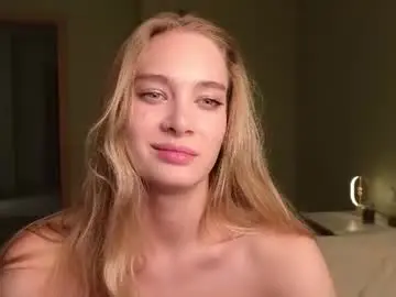 Chaturbate Live Sex Cam of lexxxmclovin