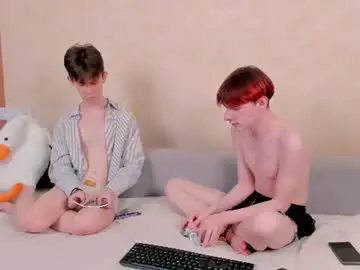 Chaturbate Best live sex cam show of tedy_lun