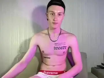 Chaturbate Sex Cam of travis_gracile