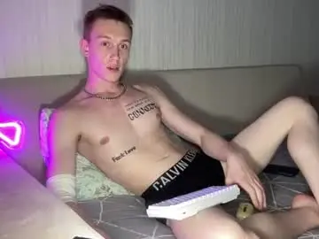 Chaturbate Sex Cam of travis_gracile