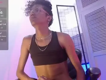 Chaturbate Sex Cam of triiangel_latinboy