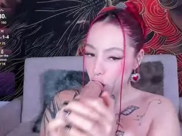 Chaturbate Live Sex Cam of annika_03