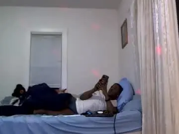 Chaturbate Watch Live Sex Cams of dathroatbunny