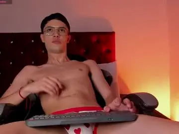 Chaturbate Live Sex Cam of alexxus_smith