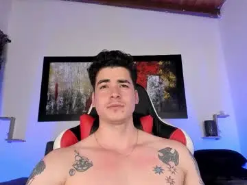 Chaturbate Free Porn Cam of liamwyatt_