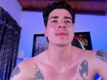 Chaturbate Free Porn Cam of liamwyatt_