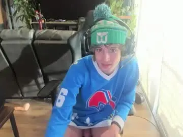 Chaturbate Live Sex of bashful4200